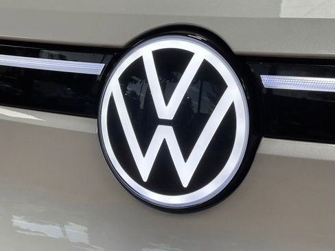 Used 2023 Volkswagen ID.4 Pro S image 5