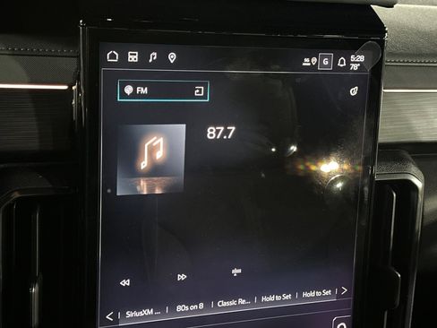 New 2026 GMC Acadia AT4 image 18