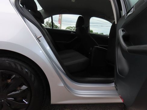 Used 2015 Volkswagen Jetta S FWD image 15