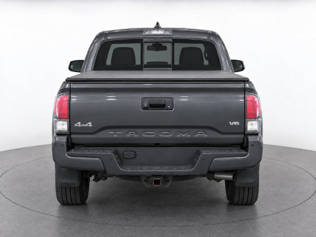 Used 2023 Toyota Tacoma Limited AWD/4WD image 7