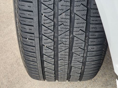 Certified 2021 Land Rover Range Rover Velar S image 12