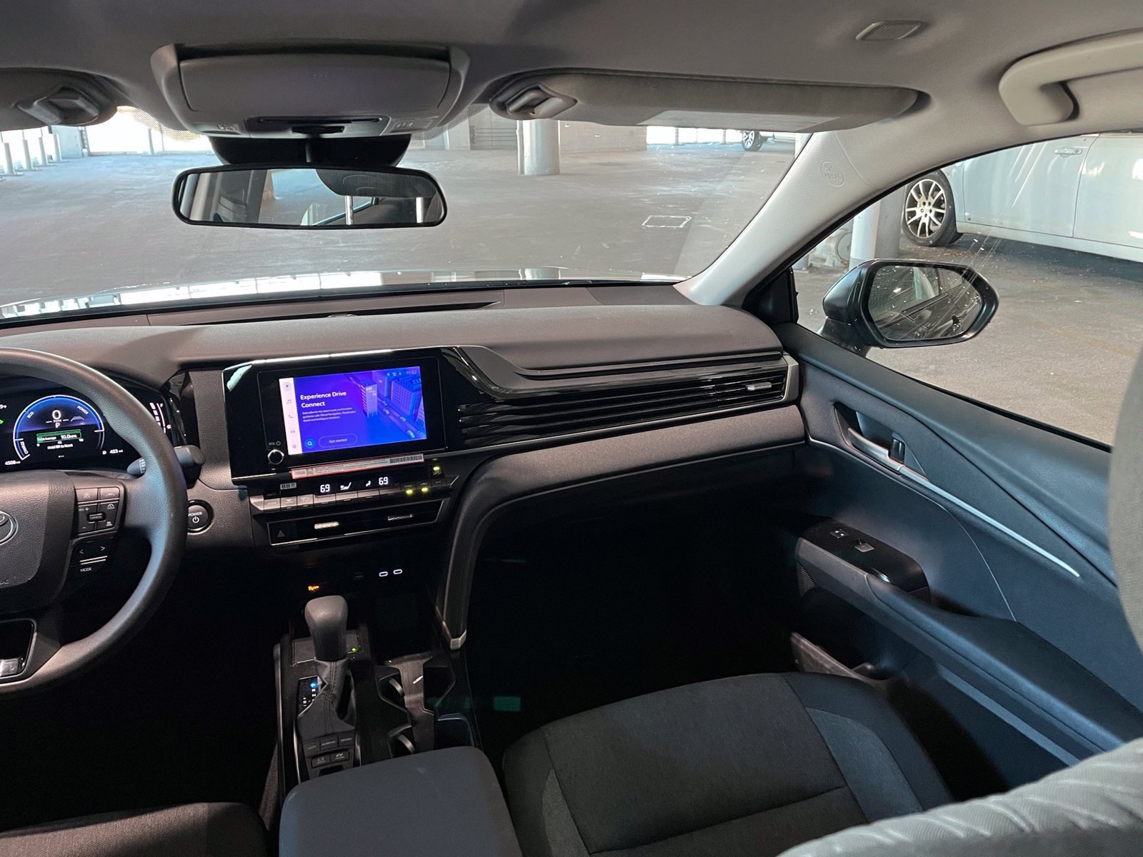 Used 2026 Toyota Camry LE FWD image 42