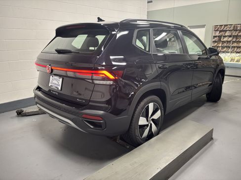 New 2025 Volkswagen Taos S image 8