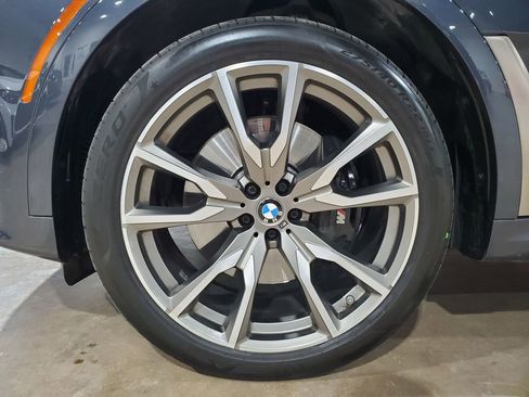 Used 2022 BMW X7 M50i w/ Executive Package AWD/4WD image 45