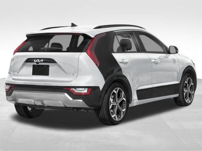 Used 2023 Kia Niro SX Touring