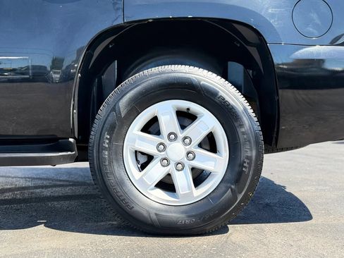 Used 2012 GMC Yukon SLT w/ SLT-2 Equipment Package AWD/4WD image 37