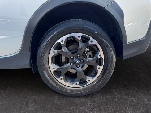 Used 2023 Subaru Crosstrek 2.0i Premium AWD/4WD image 14