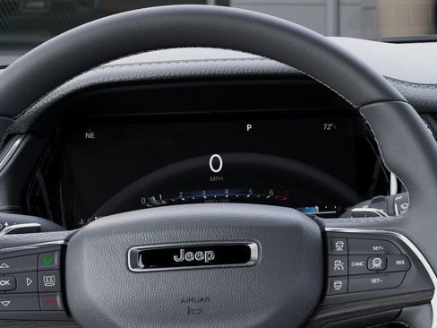 New 2026 Jeep Grand Cherokee L Limited AWD/4WD image 17