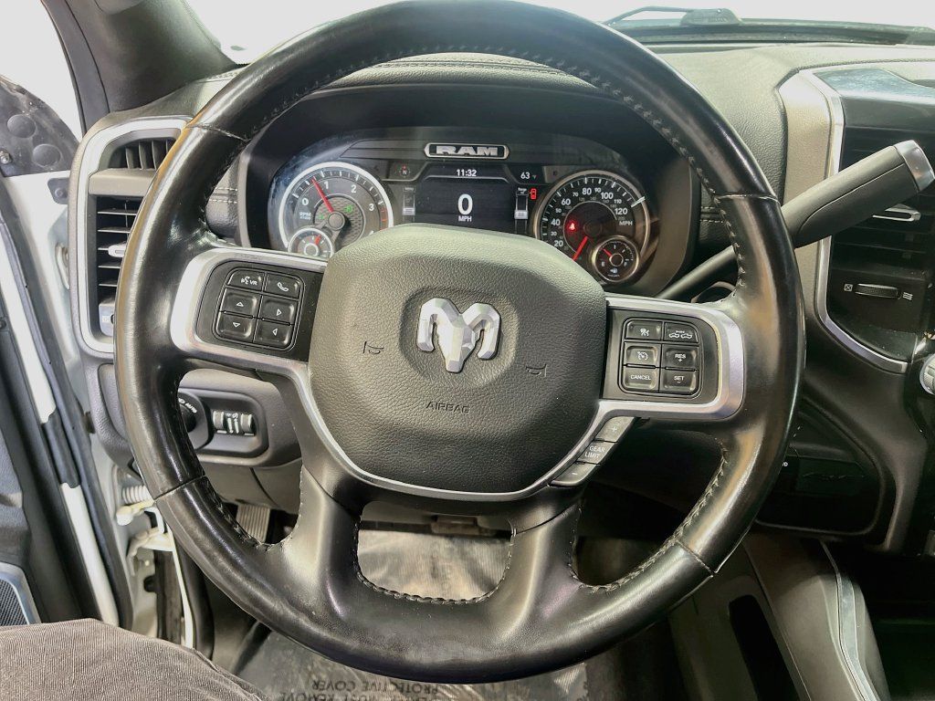 Used 2022 RAM 2500 Laramie w/ Night Edition AWD/4WD image 11