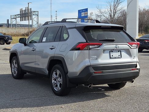 New 2025 Toyota RAV4 LE image 3