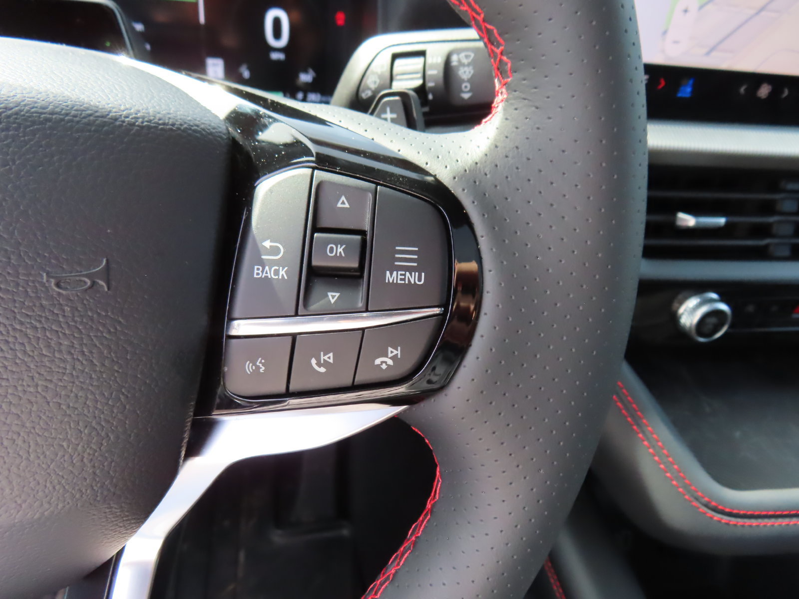 Used 2026 Ford Explorer ST w/ Sun And Sound Package AWD/4WD image 21