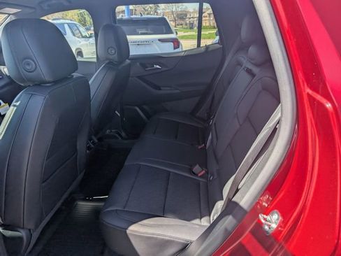 New 2026 Chevrolet Equinox LT w/ Convenience Package II image 9