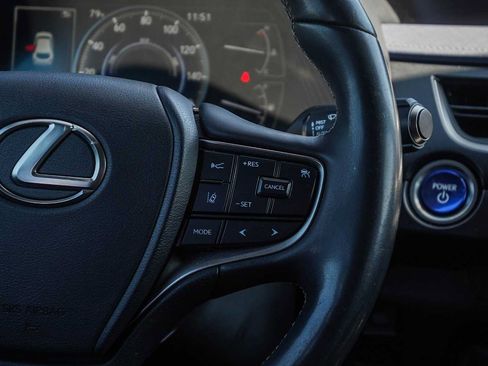 Used 2021 Lexus UX 250h w/ Premium Package AWD/4WD image 18