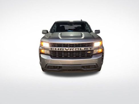 Used 2022 Chevrolet Silverado 1500 Custom image 3