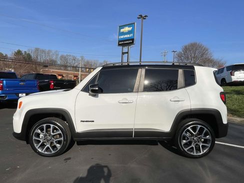 Used 2022 Jeep Renegade Limited w/ Sun, Sound & Wheels Group image 8