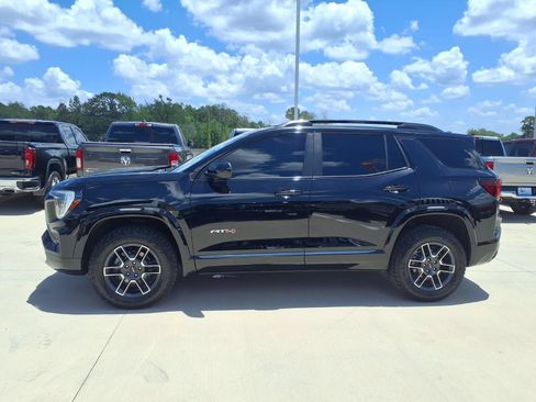 Used 2026 GMC Terrain AT4 AWD/4WD image 9