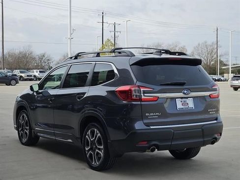 Certified 2023 Subaru Ascent Limited image 3