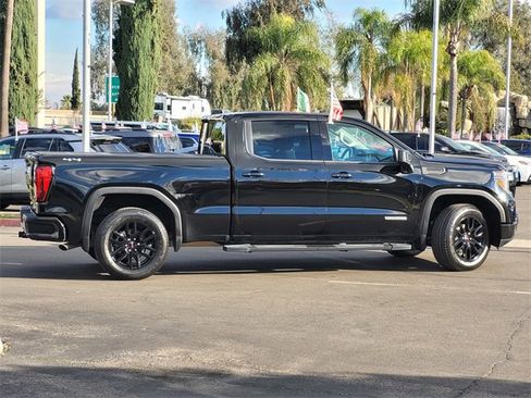 Used 2021 GMC Sierra 1500 Elevation w/ LPO, Elevation Black Package image 4