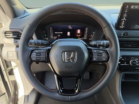 New 2026 Honda Pilot Sport image 11