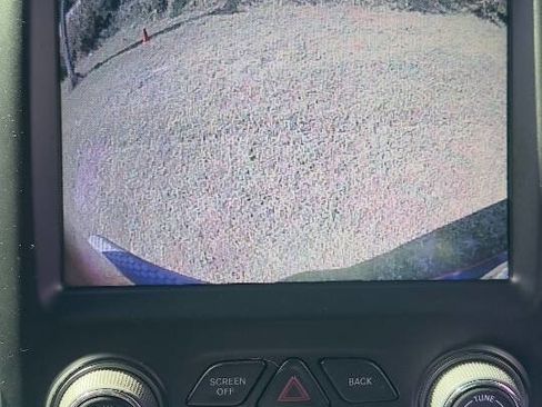 Used 2014 RAM 1500 Sport w/ Sport Premium Group image 18