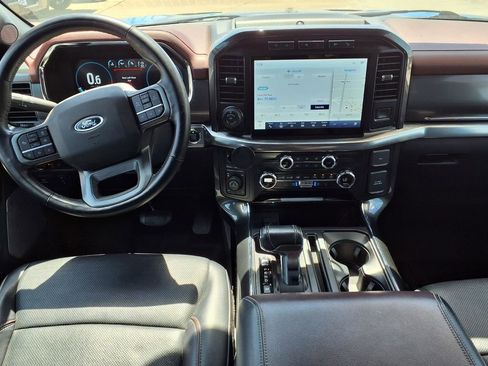 Used 2021 Ford F150 Lariat image 12