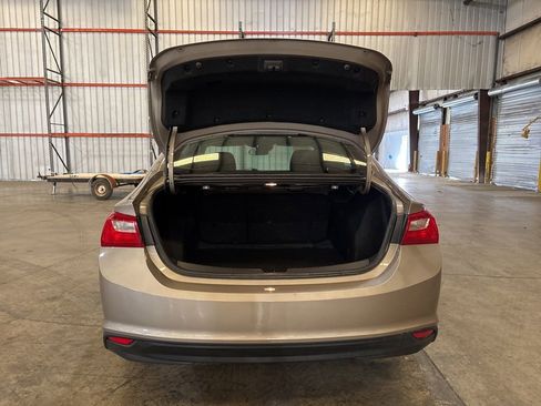 Used 2023 Chevrolet Malibu LT FWD image 12