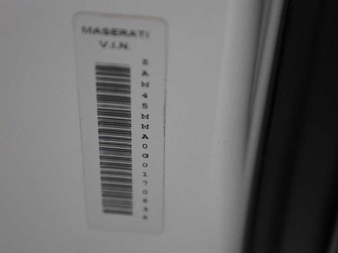 Used 2016 Maserati GranTurismo Convertible image 45