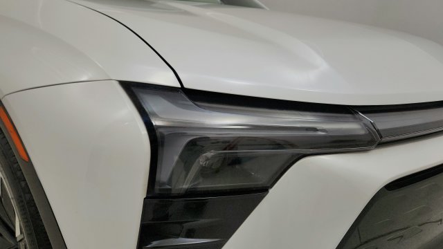 Used 2024 Chevrolet Blazer EV RS RWD image 23
