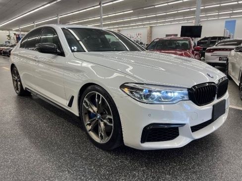Used 2018 BMW M550i xDrive AWD/4WD image 3