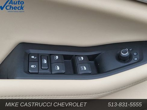 Used 2023 Jeep Grand Cherokee Limited AWD/4WD image 20