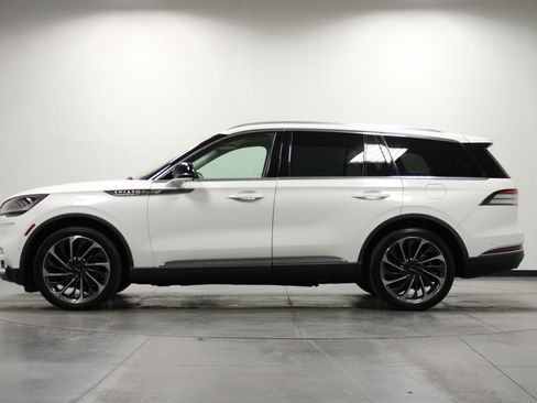 Used 2022 Lincoln Aviator Reserve w/ Equipment Group 201A AWD/4WD image 7