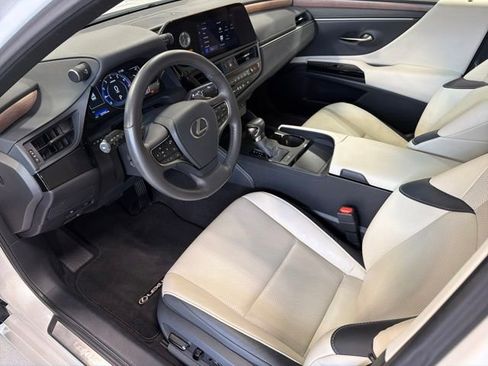 Certified 2023 Lexus ES 350 w/ Premium Package FWD image 9
