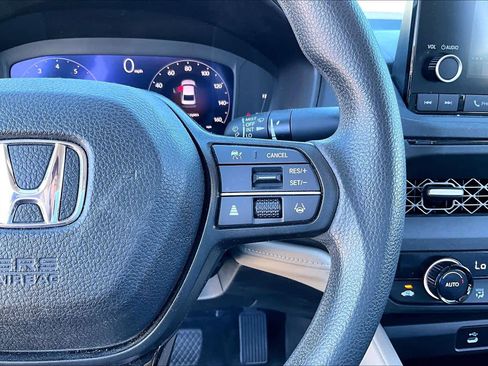 Used 2023 Honda Accord EX image 22