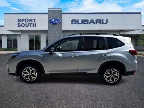 Used 2021 Subaru Forester Premium w/ Popular Package #1 AWD/4WD image 7