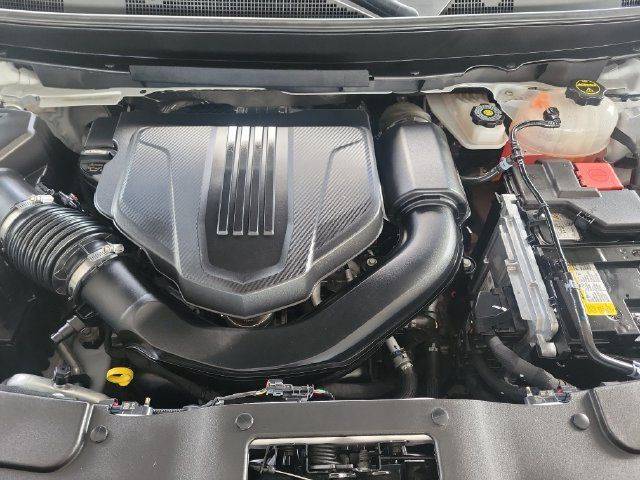 Used 2024 Chevrolet Traverse LS FWD image 30