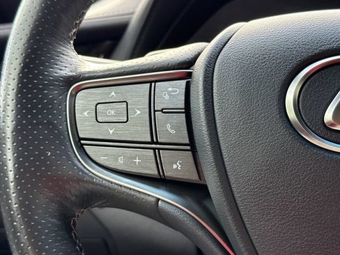 Used 2018 Lexus LS 500 F Sport w/ Performance Package RWD image 29