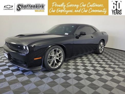Used 2023 Dodge Challenger GT RWD image 1