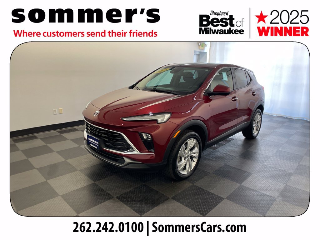 Used 2024 Buick Encore GX Preferred w/ Comfort Package AWD/4WD image 2
