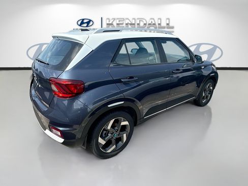New 2026 Hyundai Venue SEL FWD image 6