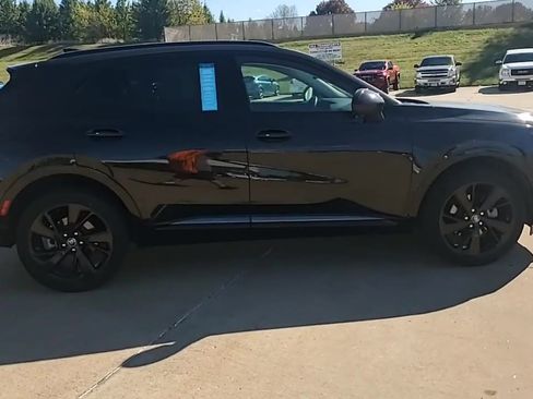 Certified 2023 Buick Envision Preferred w/ Sport Touring Package image 9