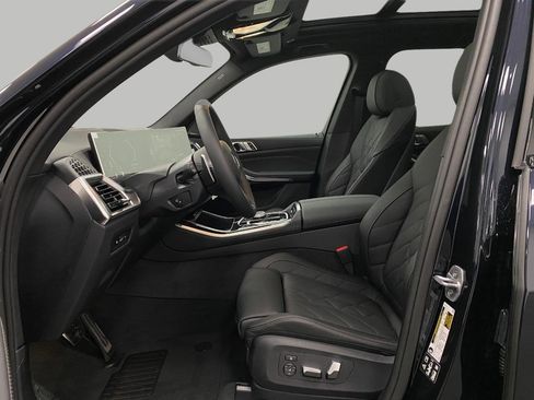 New 2026 BMW X5 xDrive40i w/ M Sport Package image 32