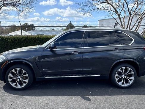 Used 2024 BMW X1 xDrive28i w/ M Sport Package image 10