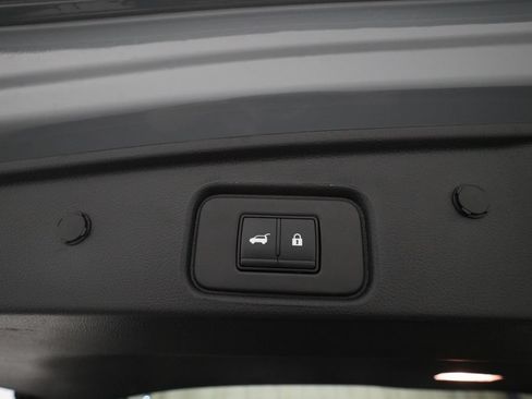 Certified 2025 Nissan Pathfinder Platinum w/ Cargo Package AWD/4WD image 15