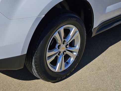 Used 2012 Chevrolet Equinox LT w/ Driver Convenience Package image 9