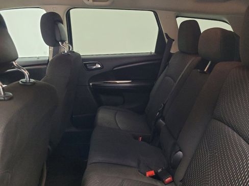 Used 2018 Dodge Journey SE FWD image 18