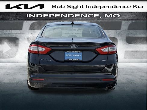 Used 2014 Ford Fusion SE image 13