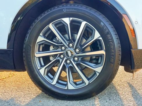 New 2026 Cadillac Lyriq Sport RWD image 7