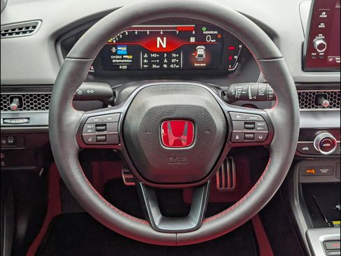 Certified 2025 Honda Civic Type R image 13