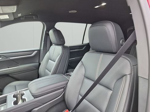 New 2026 GMC Acadia Elevation w/ Black Edition FWD image 34
