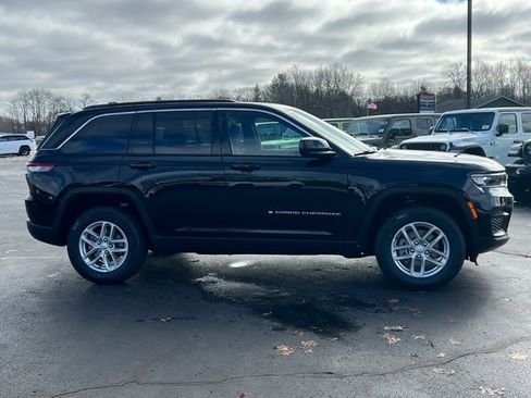 New 2026 Jeep Grand Cherokee Laredo X AWD/4WD image 44